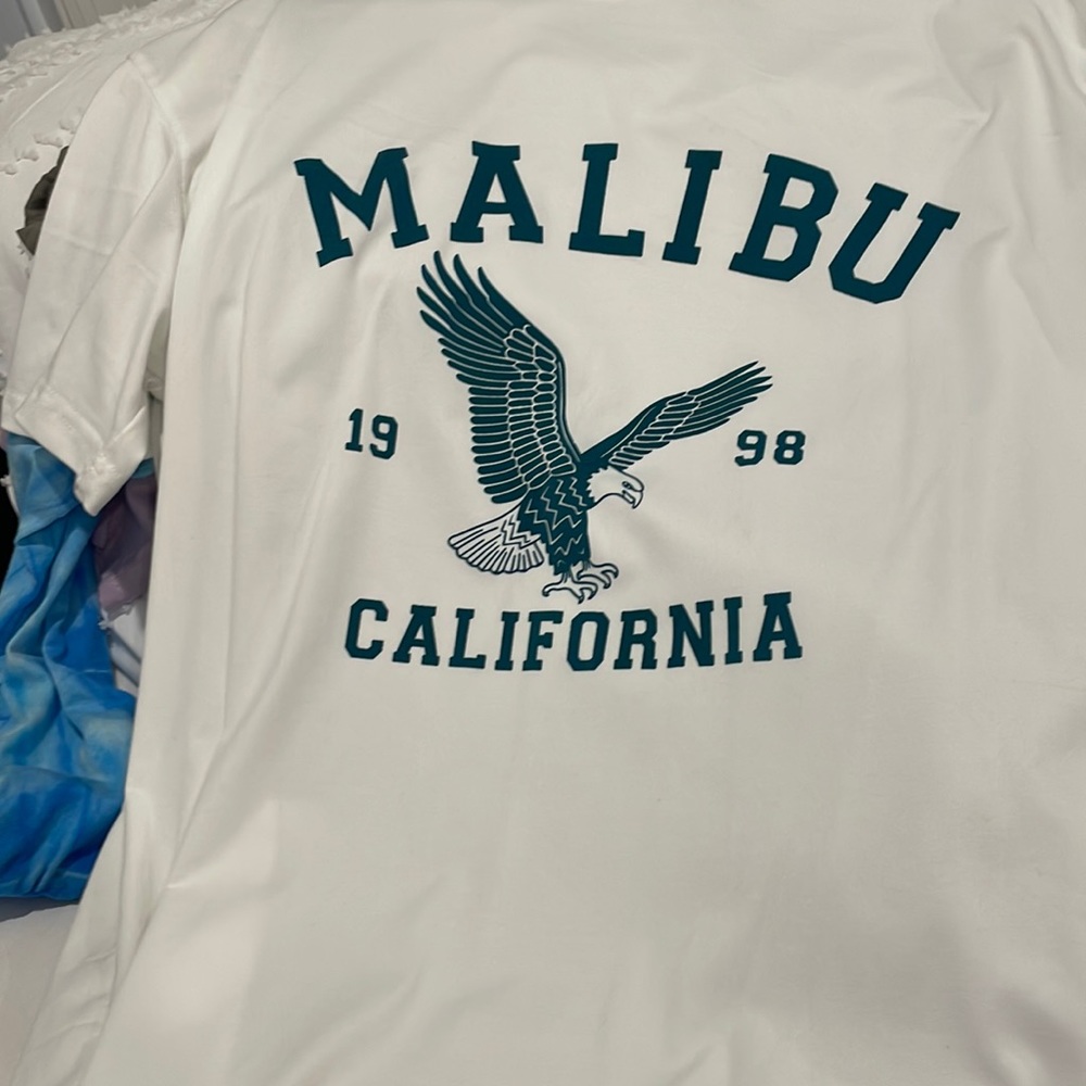 cute graphic tee